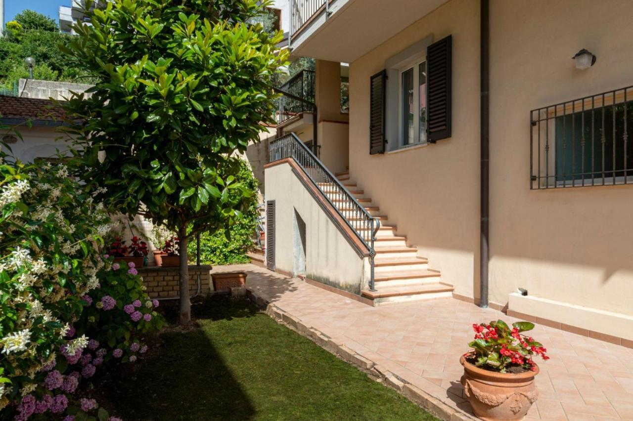 Casa Rubini Διαμέρισμα Teramo Εξωτερικό φωτογραφία