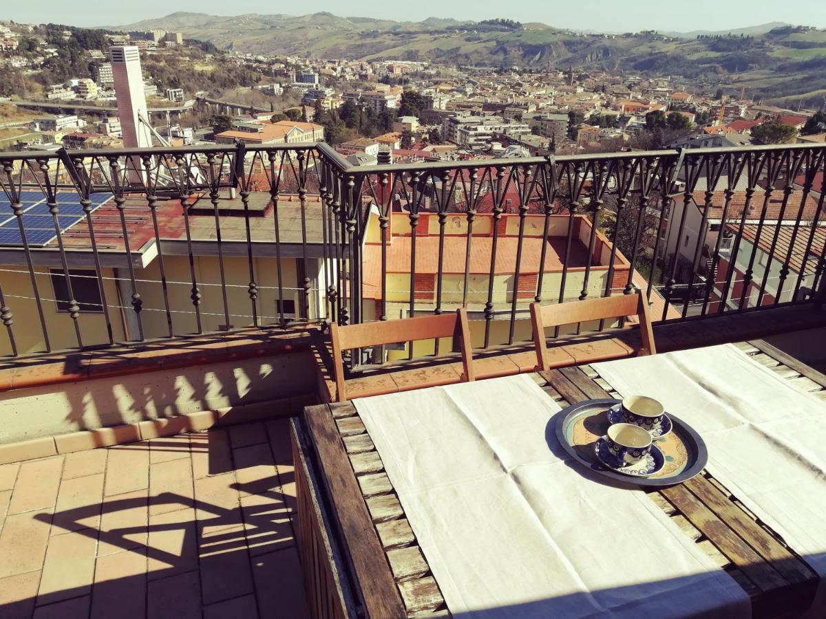 Casa Rubini Διαμέρισμα Teramo Εξωτερικό φωτογραφία