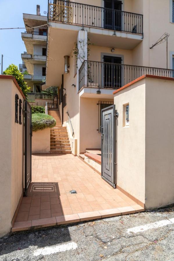 Casa Rubini Διαμέρισμα Teramo Εξωτερικό φωτογραφία